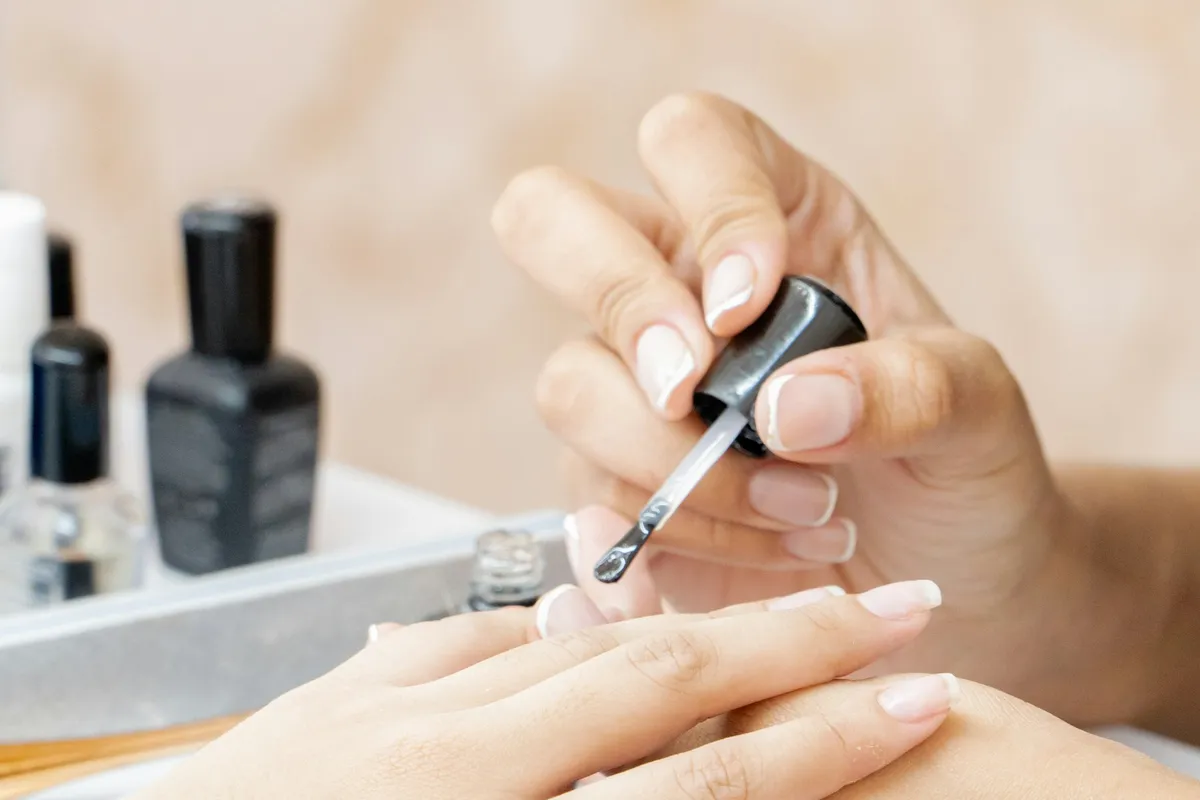 Matériel de manucure professionnel