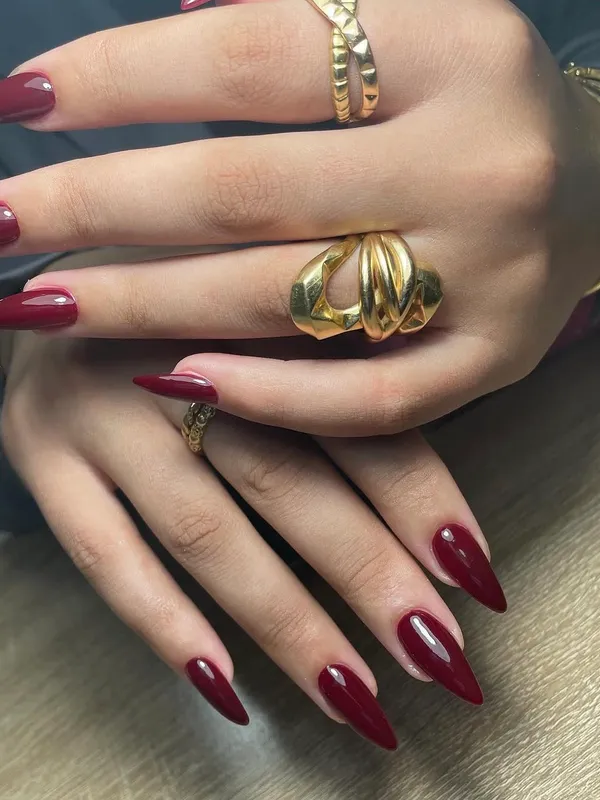 Pose créative et harmonie des formes