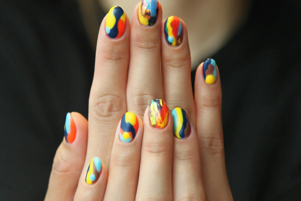 Ongles avec nail art délicat